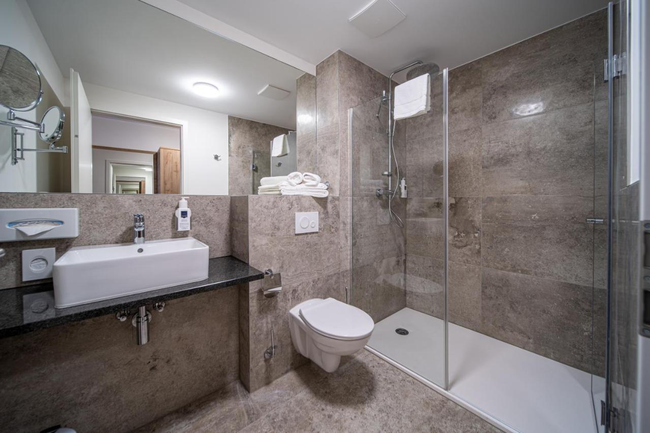 Ee Hotel Кассель Экстерьер фото